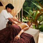 バグースジャティでヨガ＆ヘルシーミール